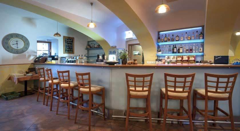 סובוטקה Hotel Posta מראה חיצוני תמונה
