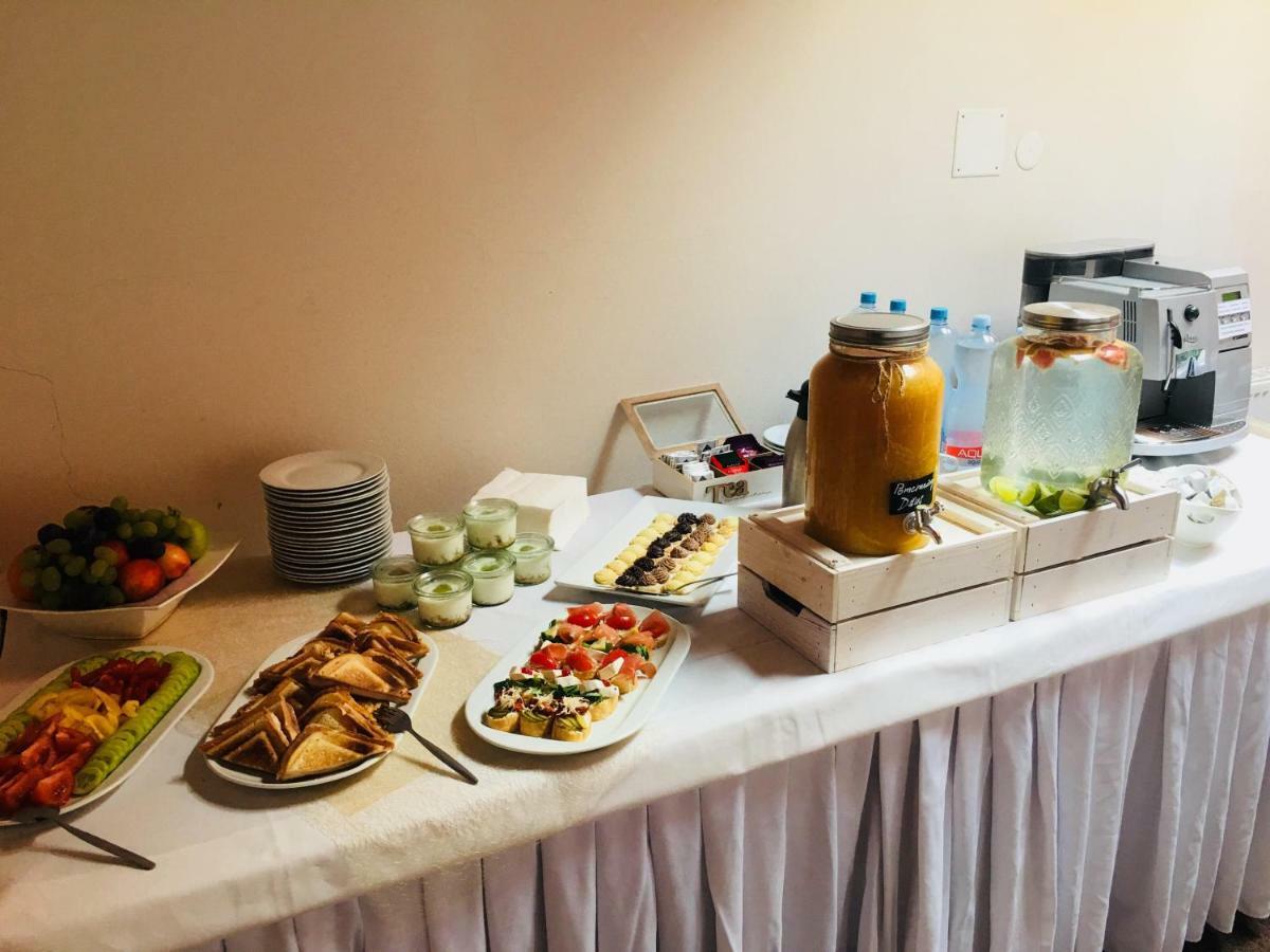 סובוטקה Hotel Posta מראה חיצוני תמונה